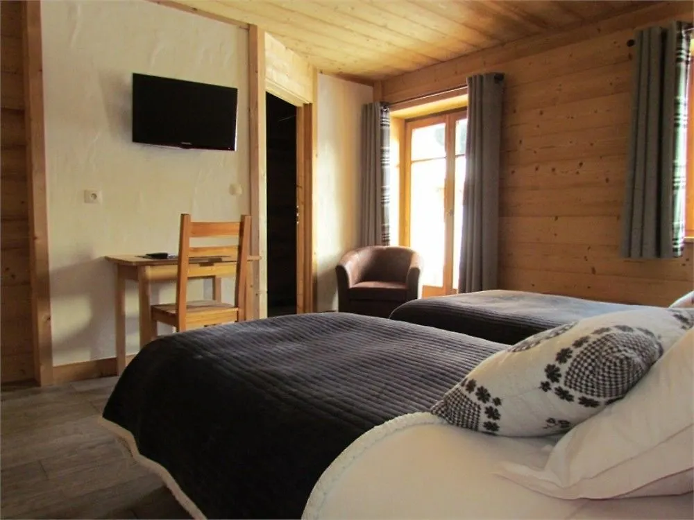 Chez La Fine Bed & Breakfast Les Gets